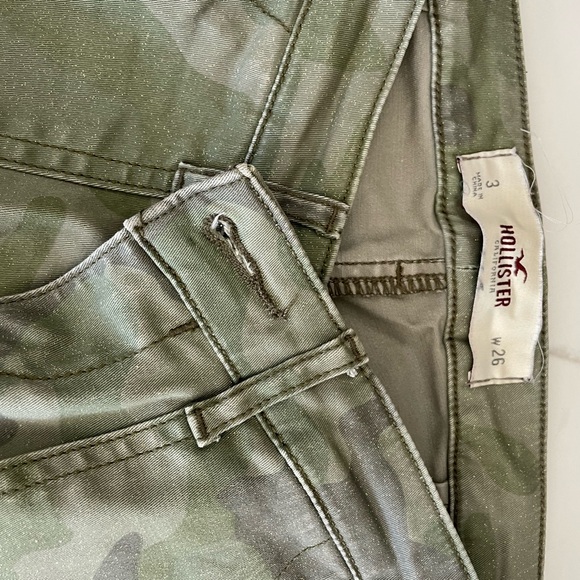 Hollister size 26 - Picture 2 of 4